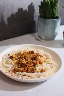 Meat and rice powder
