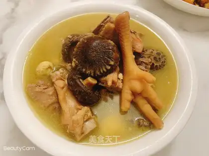 Chicken stew mushrooms