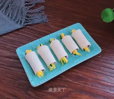 Egg cucumber toast
