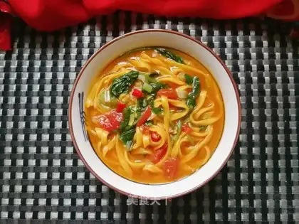 Spinach carrot noodles