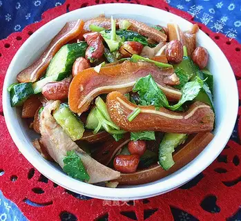 Plumbing pig ears