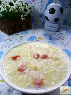 Roasted sausages and rice porridge