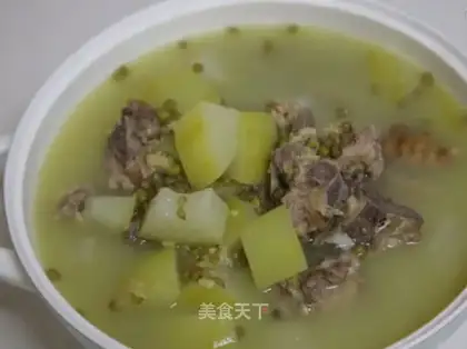 Green bean cucumber chop soup