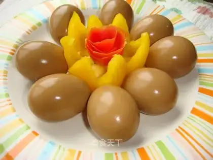 Sweet and fragrant stewed eggs