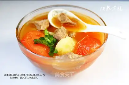 Tomato beef brisket soup