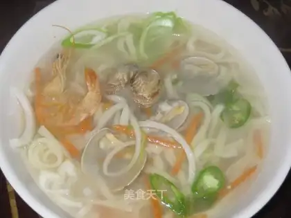 Seafood handmade noodles