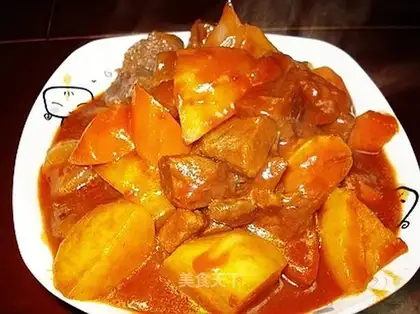 Beef in tomato sauce