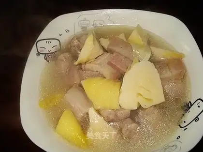 Winter bamboo shoot broth
