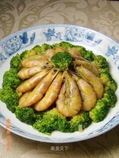 stir-fried shrimp with broccoli