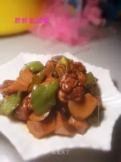 Stewed chicken with mushroom