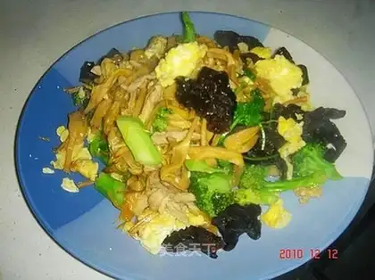Colorful moo shu meat
