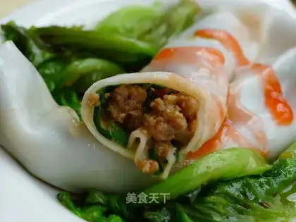 Pork and leek roll flour