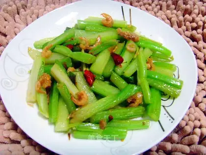 Fried celery with sea rice