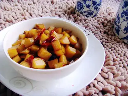 Spicy diced potatoes