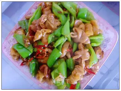 stir-fried large intestine with spicy sauce