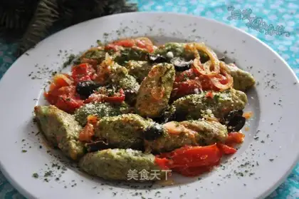 Spinach, olive, Gnocci
