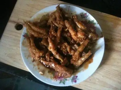 Cantonese chicken feet