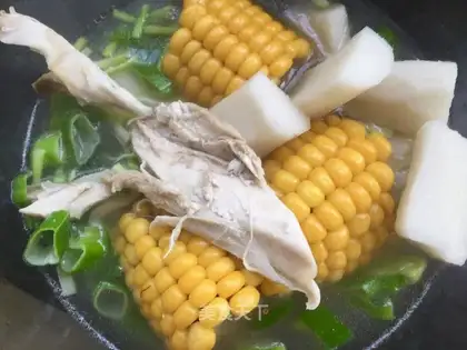 Chicken-to-tupe corn