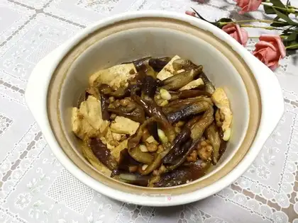 Meat and eggplant tofu