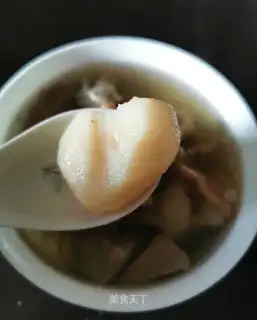 Fish and horses' feet, skinny broth