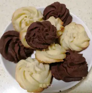 Cream cookies