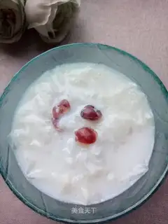 Cranberry milk. Silver ear