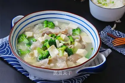 Tofu tonic soup