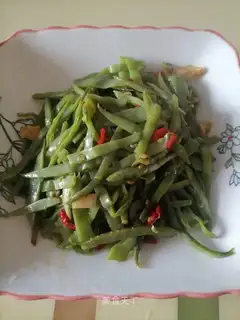 Sour bean silk