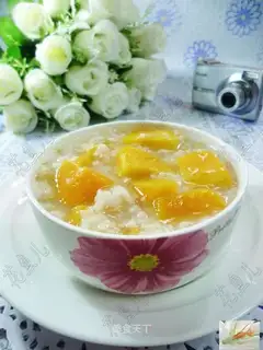 Porridge of oatmeal and potatoes