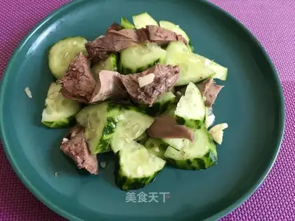 The cucumber with the chest