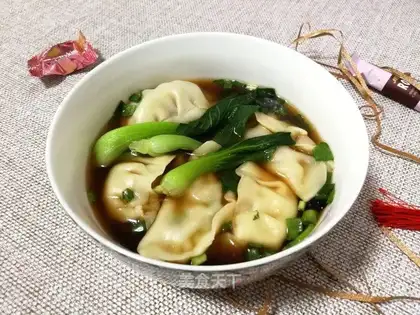 The cabbage soup dumplings