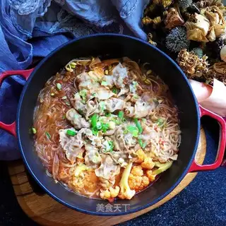 Spicy golden needles, fat cow