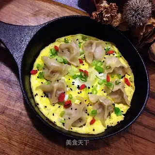 Hold on to the omelet