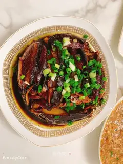 Plum chow