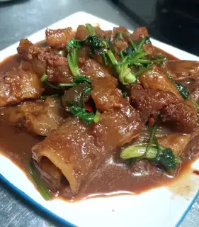Red-burned cattle hoofs