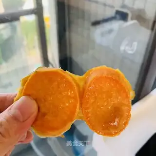 Honey roasted melon