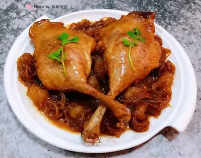 Tartars burning duck legs