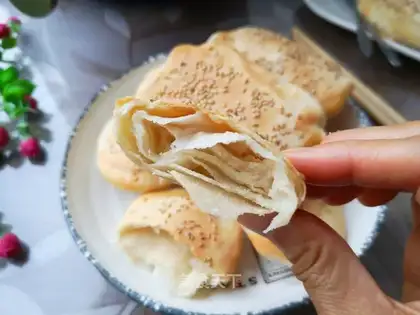 The original sesame cake