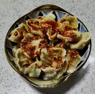 Garlic egg dumplings