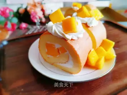 Mango cream roll