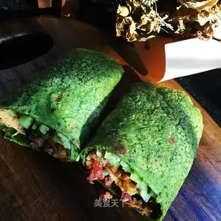Cracker beef spinach rolls