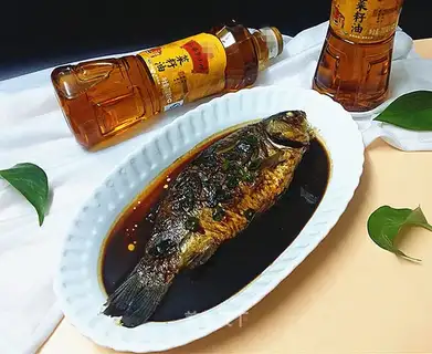 Red-burned mackerel