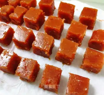 A mountain cake