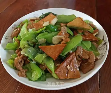 Scrambled meat