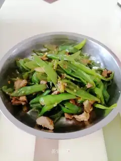 Chili fried meat