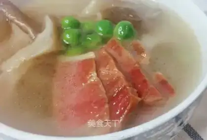 Pumpkin ham soup