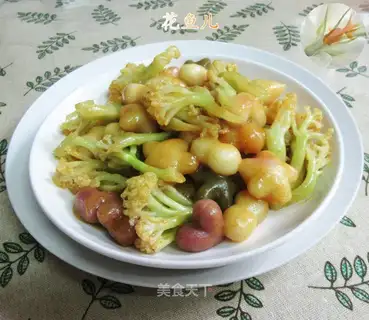 Pickles and bouquets