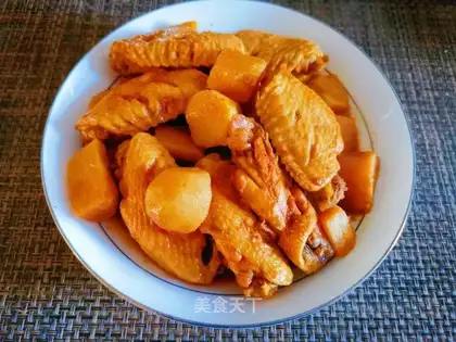 Powdered chicken wings