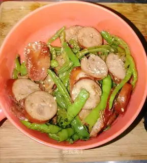 Wire pepper, red sausage
