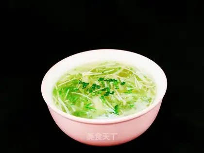 Golden pins, radish soup